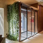 Omid Saldanha Hotel 4*