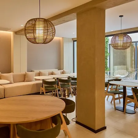 Hotell Omid Saldanha