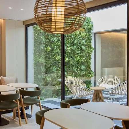 Omid Saldanha Lisboa