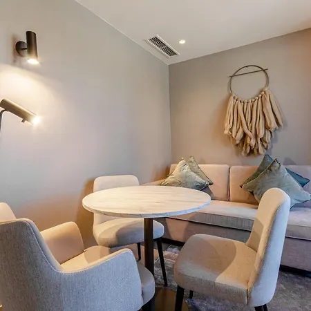 Omid Saldanha Hotel 4*