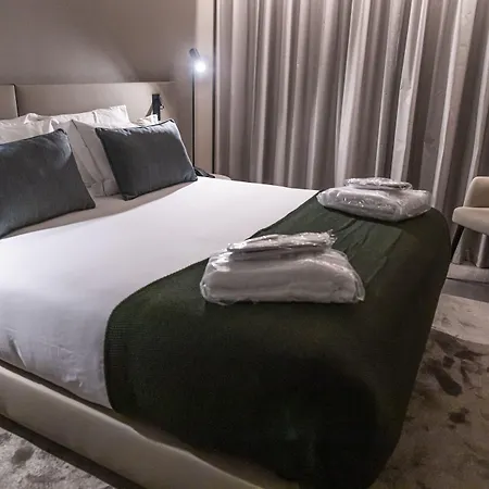 Omid Saldanha Hotel Lisboa