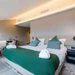 Omid Saldanha Hotel Lisbona